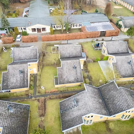 Skandinavisches In Mirow Σπίτι διακοπών